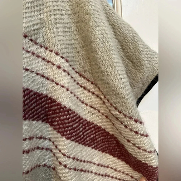 Free People | Boho Hippie Swept Away Zip-Up Ruana Cape Poncho Size O/S - Picture 6 of 10